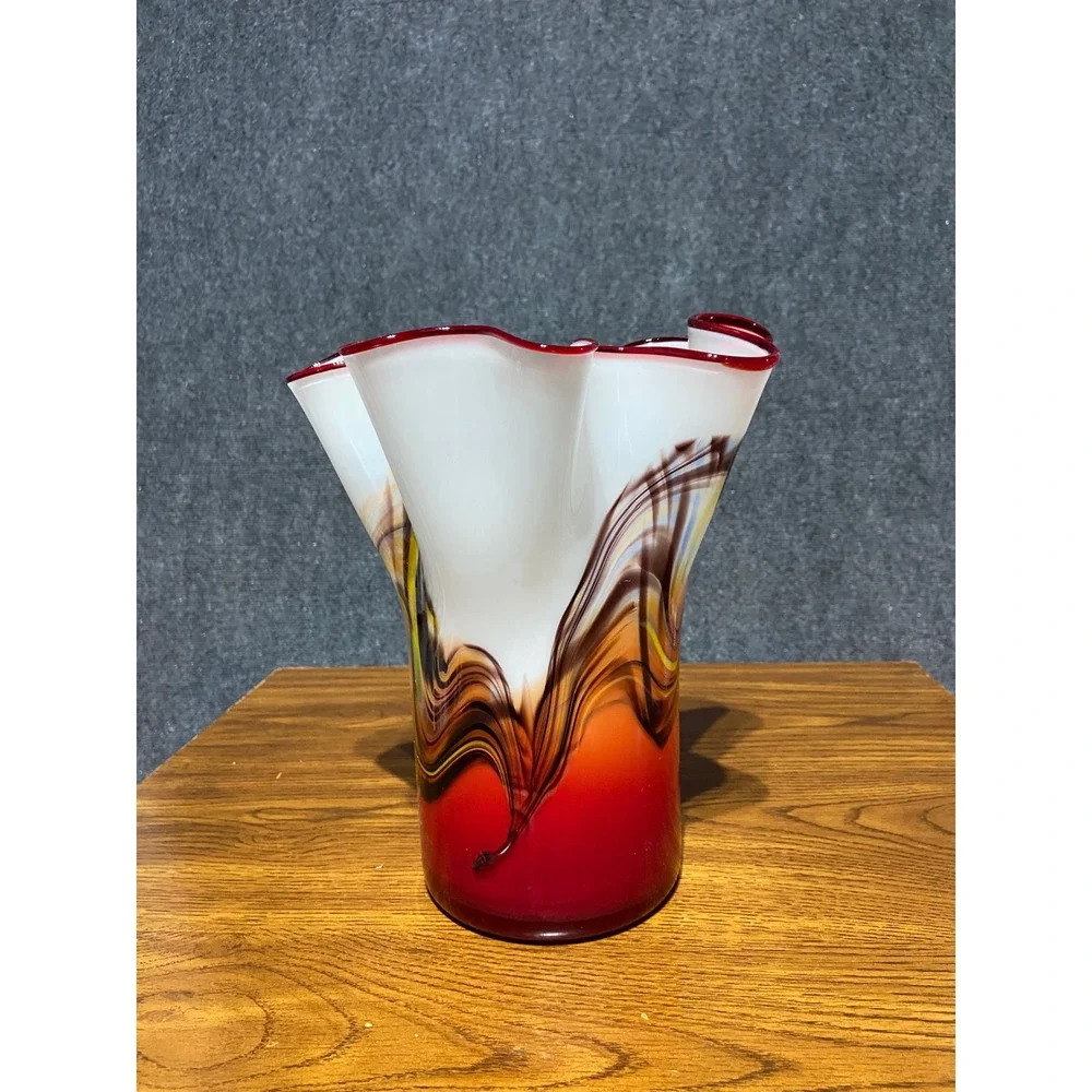 VTG Murano Style Hand Blown Cased Glass Handkerchief Vase Red White Multi Swirl‎